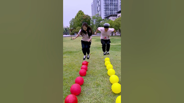 Balloon stepping challenge, the loser has to take care of the baby😂 #FunnyFamily #PartyGames