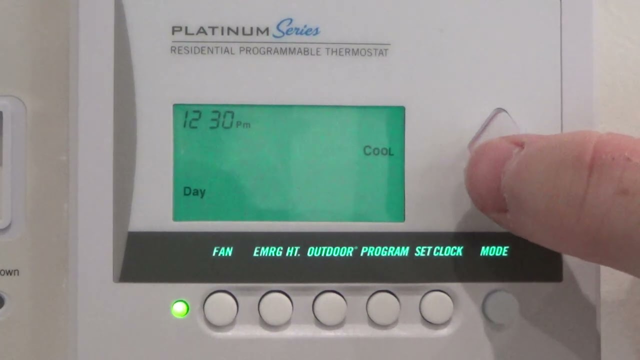 Tutorial: How To Program A Venstar T1700 1 Day Programmable