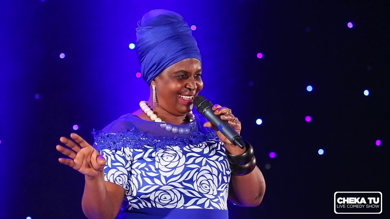 Mama Mawigi kwenye stage| Throwback Edition| CHEKA TU