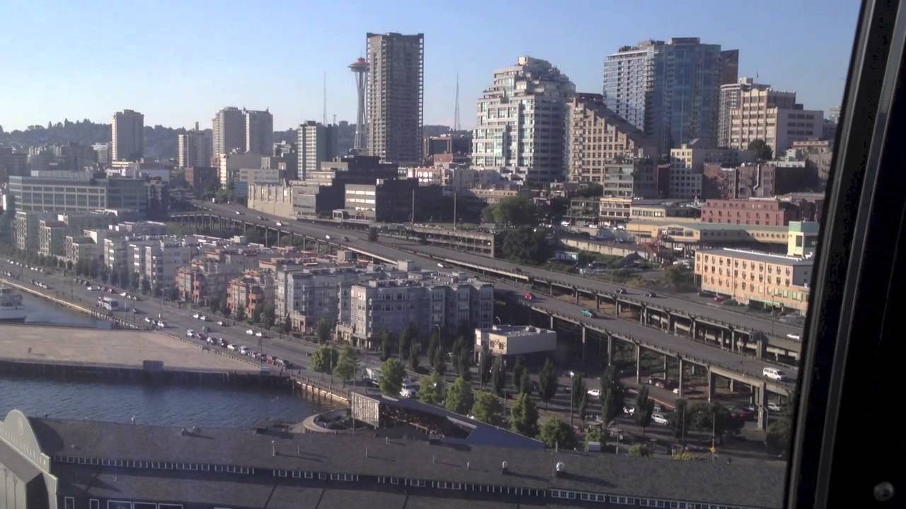 Ferris Wheel - Riding Seattle Great Wheel
