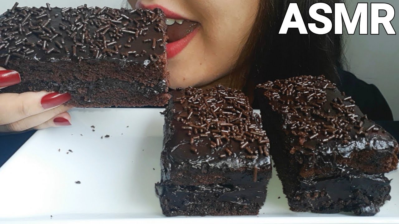 ASMR FOOD - шоколадный торт (мукбанг) ​​жевательные звуки