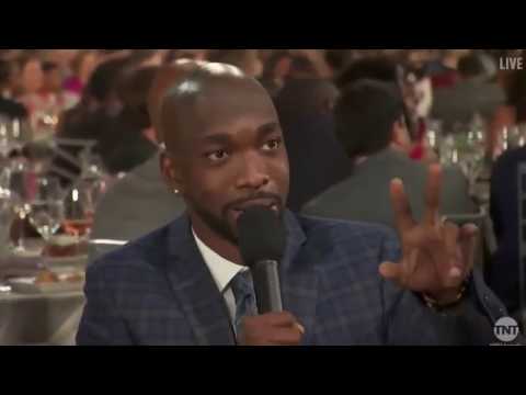 Jay Pharoah Hilariously Mocks Shaq at the 2019 NBA Awards!11