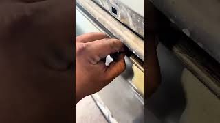 Problema de las puertas de una Honda Odyssey, la puerta se atoraba al tratar de abrirla o cerrarla