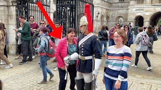 Silly Tourist, Guard try to be Nice but Regretted It