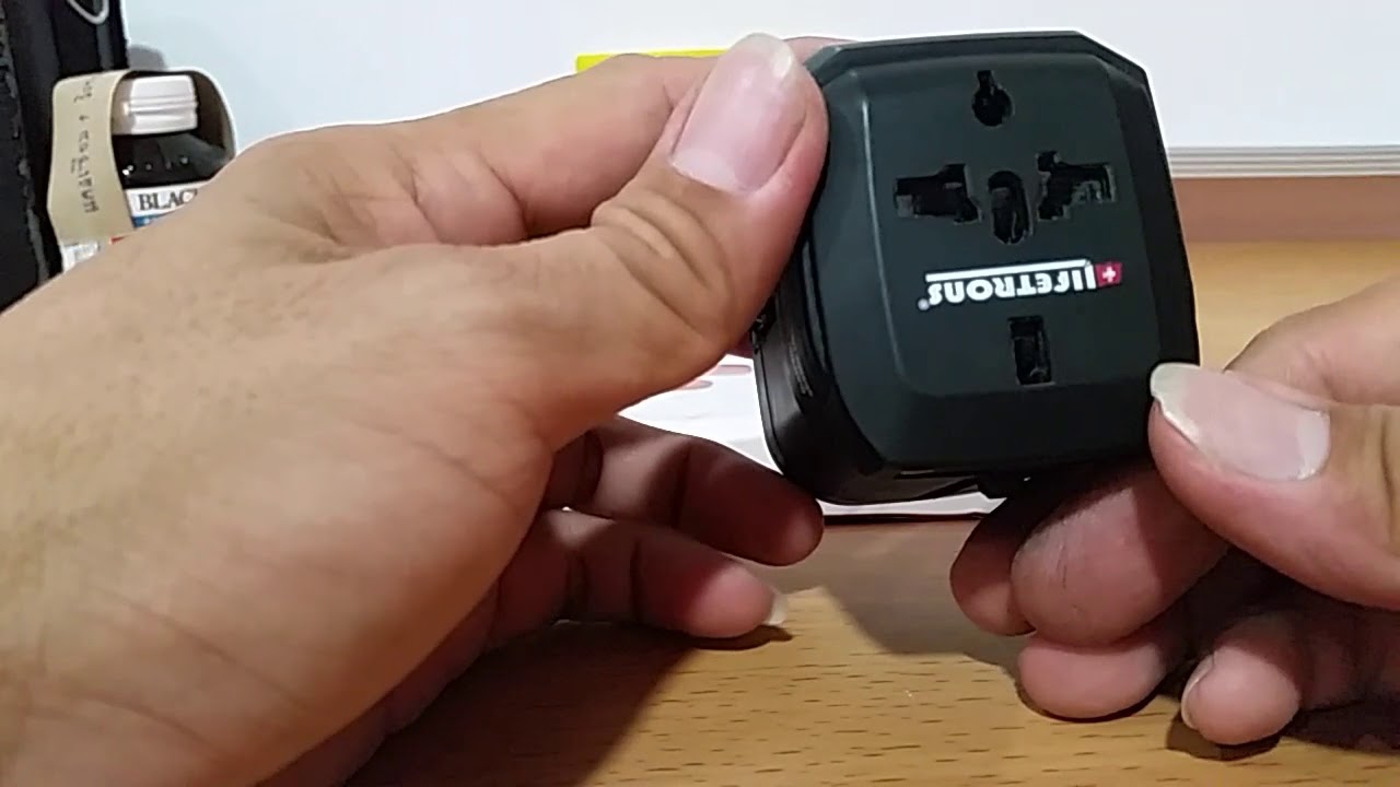 Universal Travel AC Adapter Power Plug Outlet with Dual USB Charger UK ...