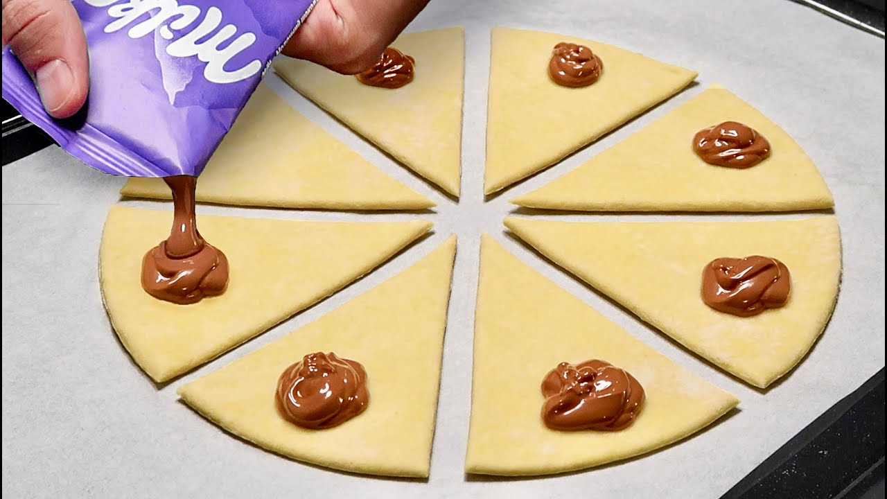 Do you have puff pastry and a chocolate bar? Make this genius dessert in 5 minutes!