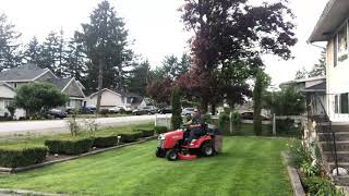 Mowing front yard with snapper SPX 22/42