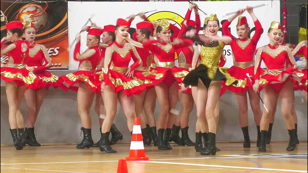 Mażoretki 'GWIAZDECZKI' - Olecko / Majorettes / formation baton parade junior /Kędzierzyn-Koźle 2023