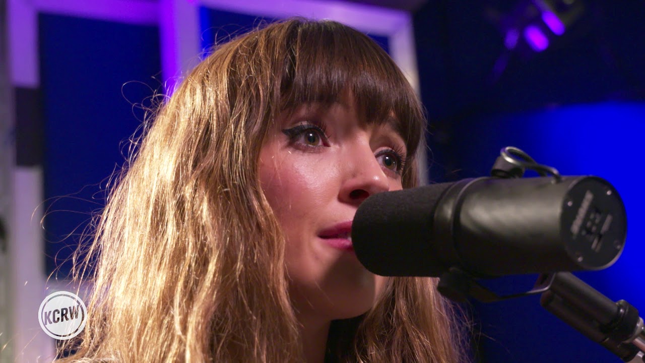 Oh Wonder performing "All We Do" Live on KCRW