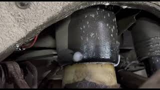 Как быстро проверить пневмобаллон на утечку воздуха на любой машине (лайфхак)