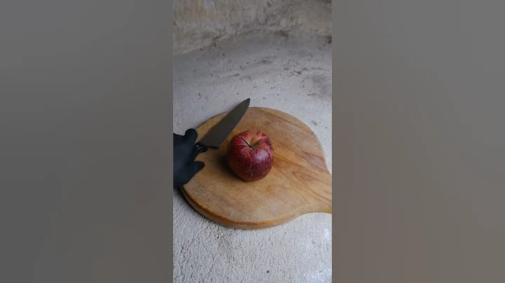 Introducing the Red Inside Apple: Watch the First Cut! #SurprisingFruit