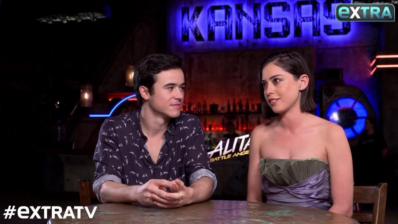 'Extra' with the Stars of the New Sci-Fi Thriller 'Alita: Battle Angel' video phone beyonce mp3