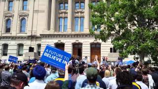 Bernie Rally Carrier Protest Indy 2