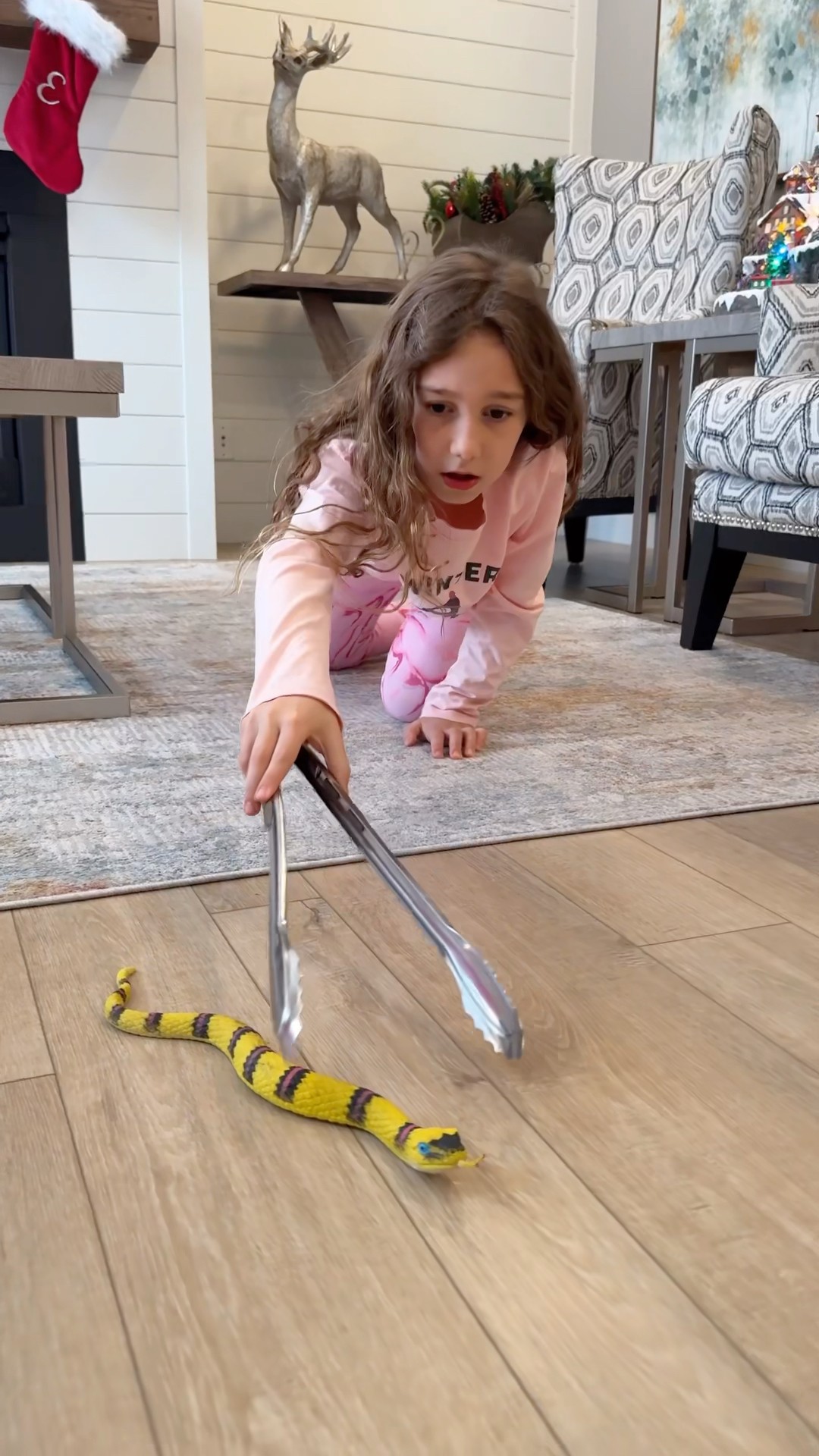 The smart kid- Sierra’s quick thinking and bravery saved Rhia and herself from danger #shorts
