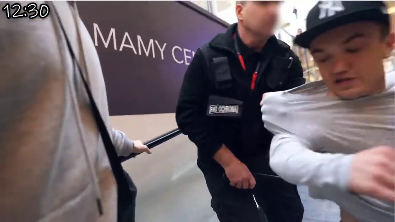 Ochrona bije Mini Majka i Pateckiego w Galerii