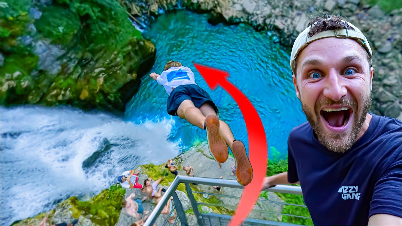 SAUT IMPOSSIBLE dans une CASCADE - Cliff Jumping | G-tour ep1