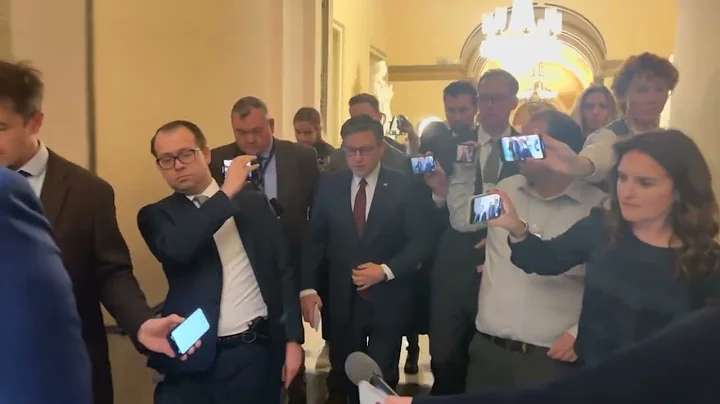 House Speaker Johnson defends President Trump’s post calling for arrest of Democratic lawmakers