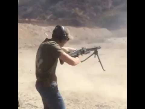 MG42 стрельба
