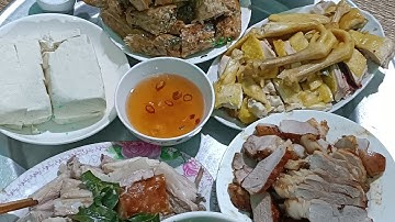 Bữa cơm gia đình làng quê nghèo vùng cao Lục Ngạn Bắc Ninh 