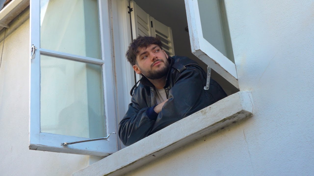 James Marriott In Between Chords Chordify