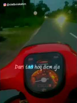 PUISI VESPA STORY WA