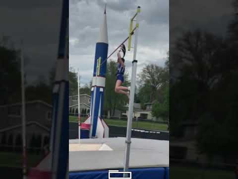 Maeve Milligan (10th) Pole Vault 11'3\