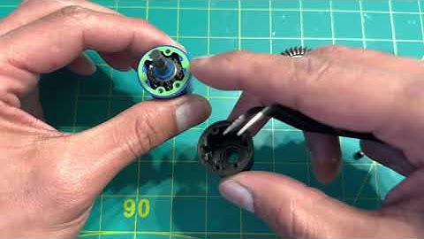 Traxxas Hoss 4x4 VXL Aluminum Diff Carrier Install and Review