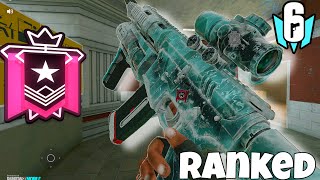 HOW a *MASTER* Rank Player Plays Ranked in R6 Mobile!! screenshot 3