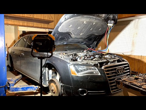 AUDI A8 D4 engine 4.2 CDRA timing chain replacement time lapse (part1)Замена цепей ГРМ на Ауди А8 11