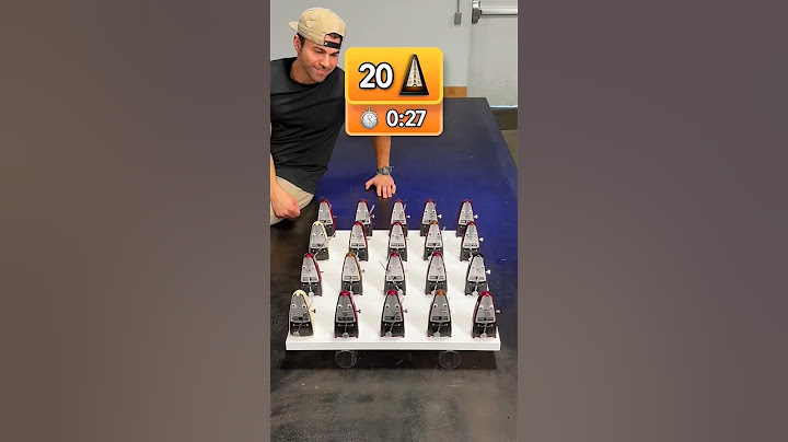 Metronome synchronisation is like a magic #shortsfeed #viralvideo #newtrending   #projectilemotion