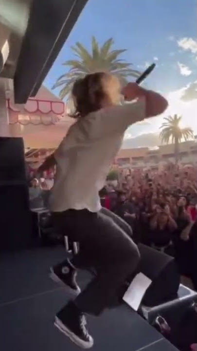 The Kid LAROI - STAY ft. Justin Bieber & Friends ( Las Vegas )