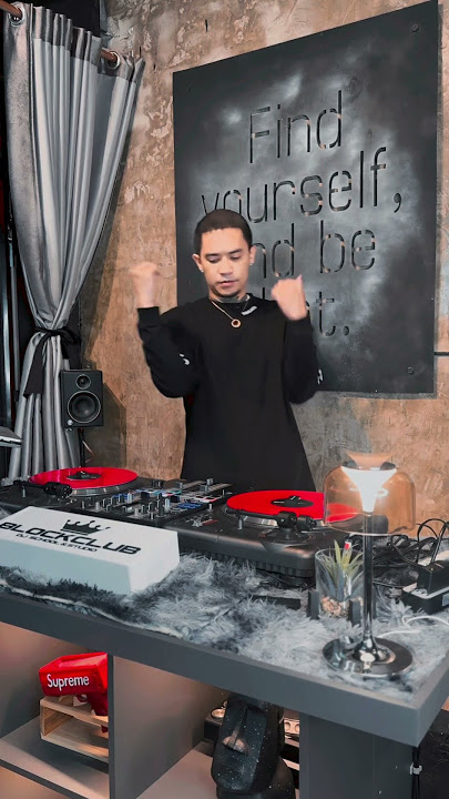 SawaddeexEllish 😎#djremix #djviral#djmashup #djthailandstyle #rjone