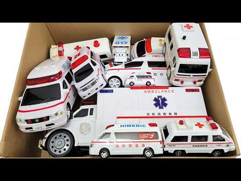 救急車のミニカーが箱に並びました。チェック、坂道を緊急走行テスト☆Ambulance Toy Run Down The Slope. Emergency Drive Test