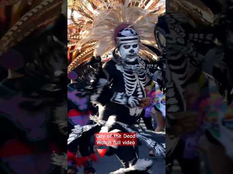 Video: Albuquerque Marigold Dia de Los Muertos için Geçit Töreni