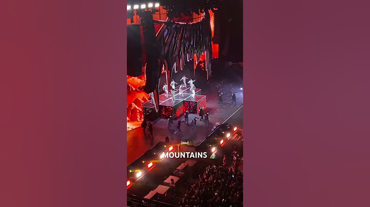 Stray Kids - Mountains (DominATE in Jakarta)