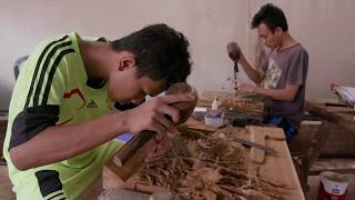 Download Lagu Carving a niche in the global market: The woodworkers of Jepara MP3