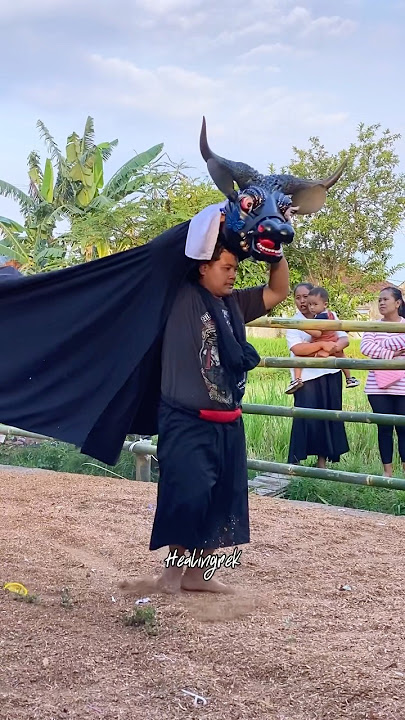 Download lagu Solah Bantengan Nuswantara #bantengan #mberot #jaranan #shortvideo #shorts #short
