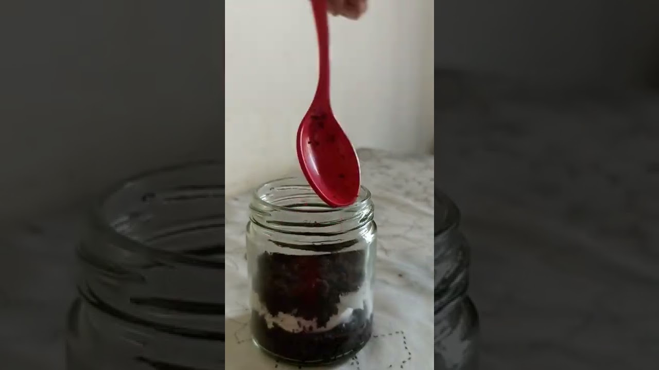 Jar cake 