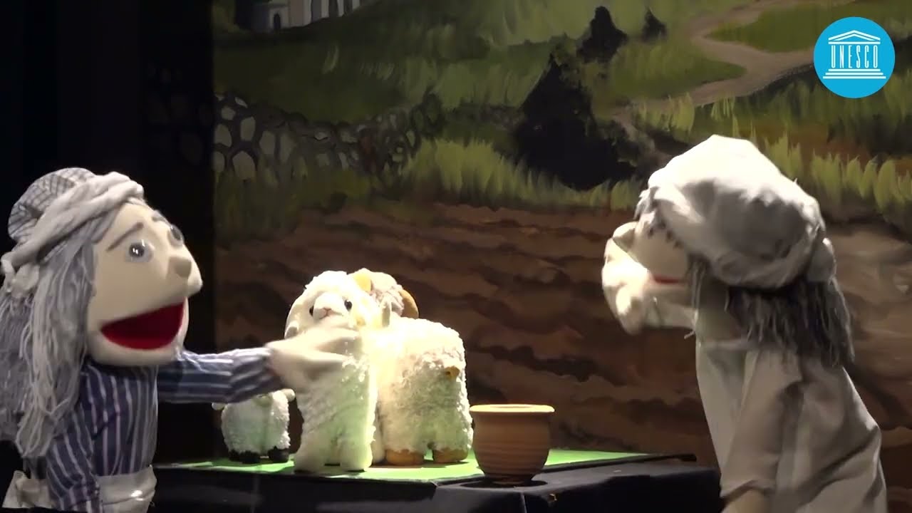 The Roaring Rooster - Palestinian Hikaye