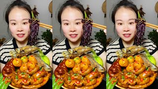 Yummy Spicy Food Mukbang, Eat Fried Fish With Pig Intestines And Green Vegetables #mukbang #food