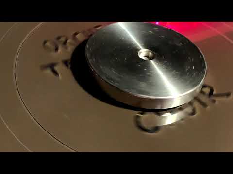 Panoptigon Vintage Orchestron VOCAL CHOIR डिस्कसह Kraftwerk URANIUM वाजवते