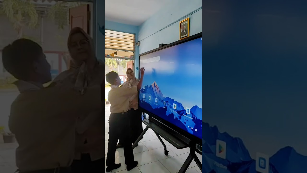 Pemanfaatan PID (Papan Interaktif Digital) di SD Negeri Kedoya Utara 01