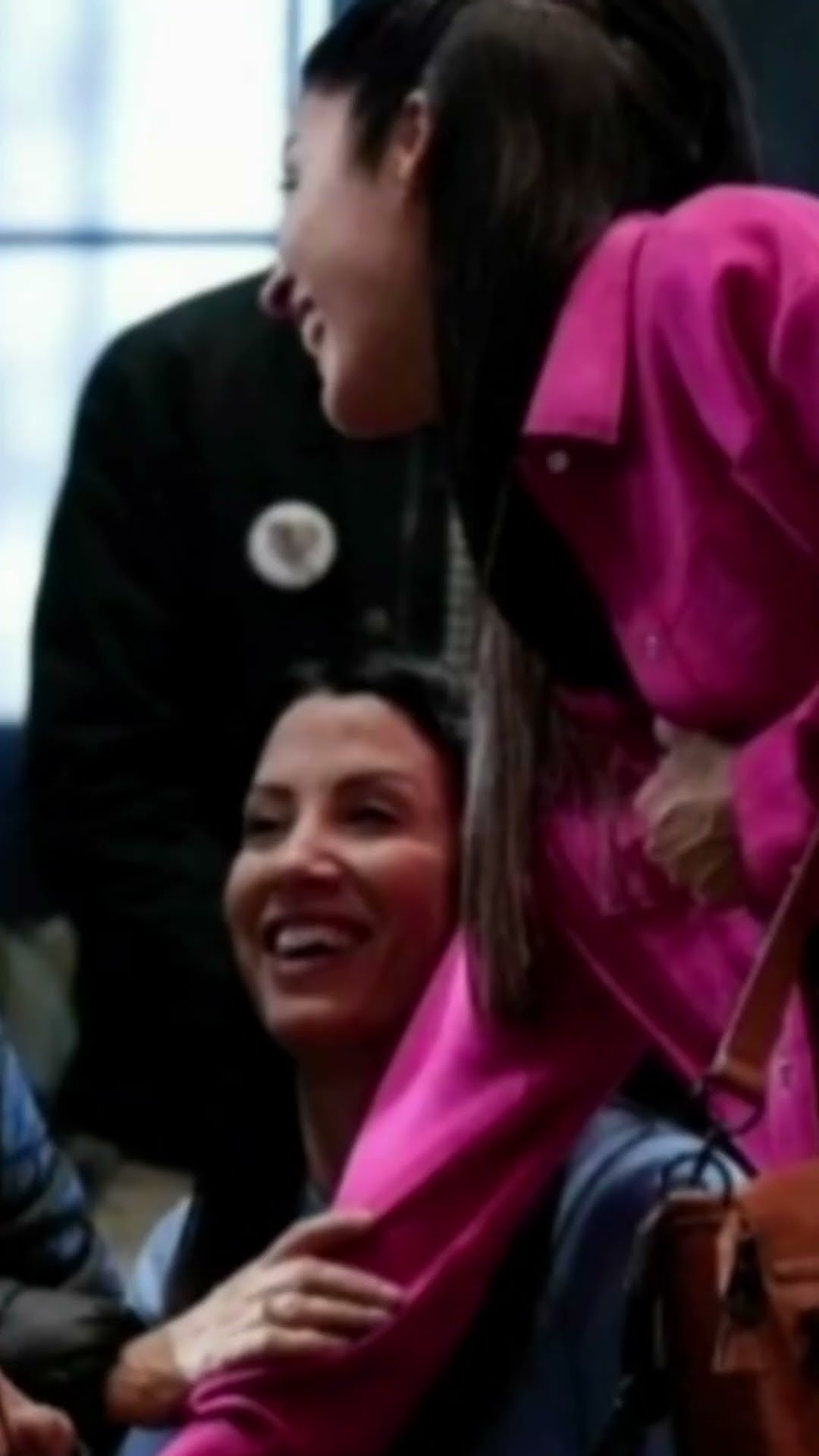 Hoy en OnlyFama: la historia de la sanadora de Rosario y la situación judicial de Gala Caldirola ?