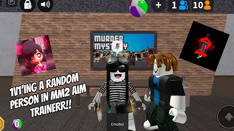 1V1’ING A RANDOM PERSON IN MM2 AIM TRAINER!!!