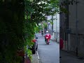 東京に来たことがある人は、きっと東京の街を歩くのが好きになるんじゃないかな🚃🐈☁️#東京散歩 #夏の街角 #日常を切り取る #TokyoVlog #都会の風景 #tokyostreet