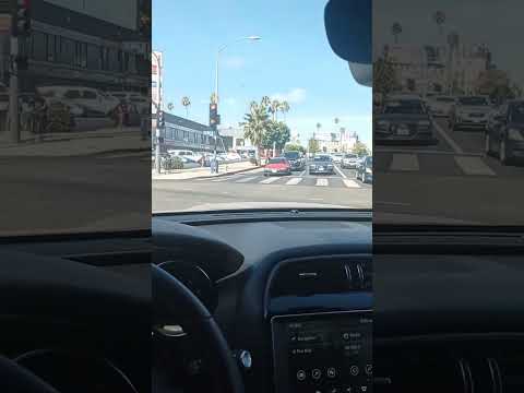 В Америке бензин дешевеет каждый день