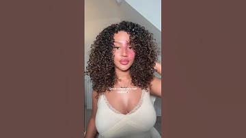 AD I am obsessed with @garnieruki new method for curls range, look at my curlsss😍