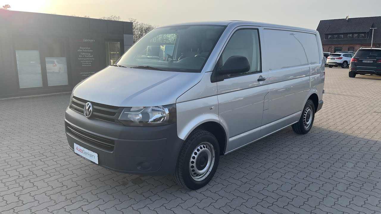 VW T5 2.0 TDI Transporter Kasten aus 1. Hand Klima Sitzheizung in silbermetallic