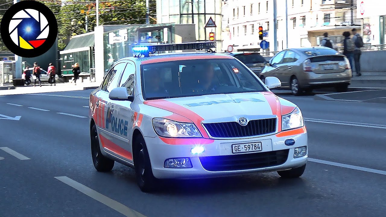 Voiture de Police en Urgence // Swiss Police car responding 