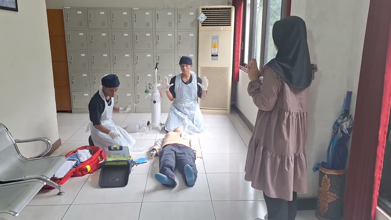 JUARA 2 LOMBA EMERGENCY INSIC SKH 2024_Poltekkes Surakarta TIM 1